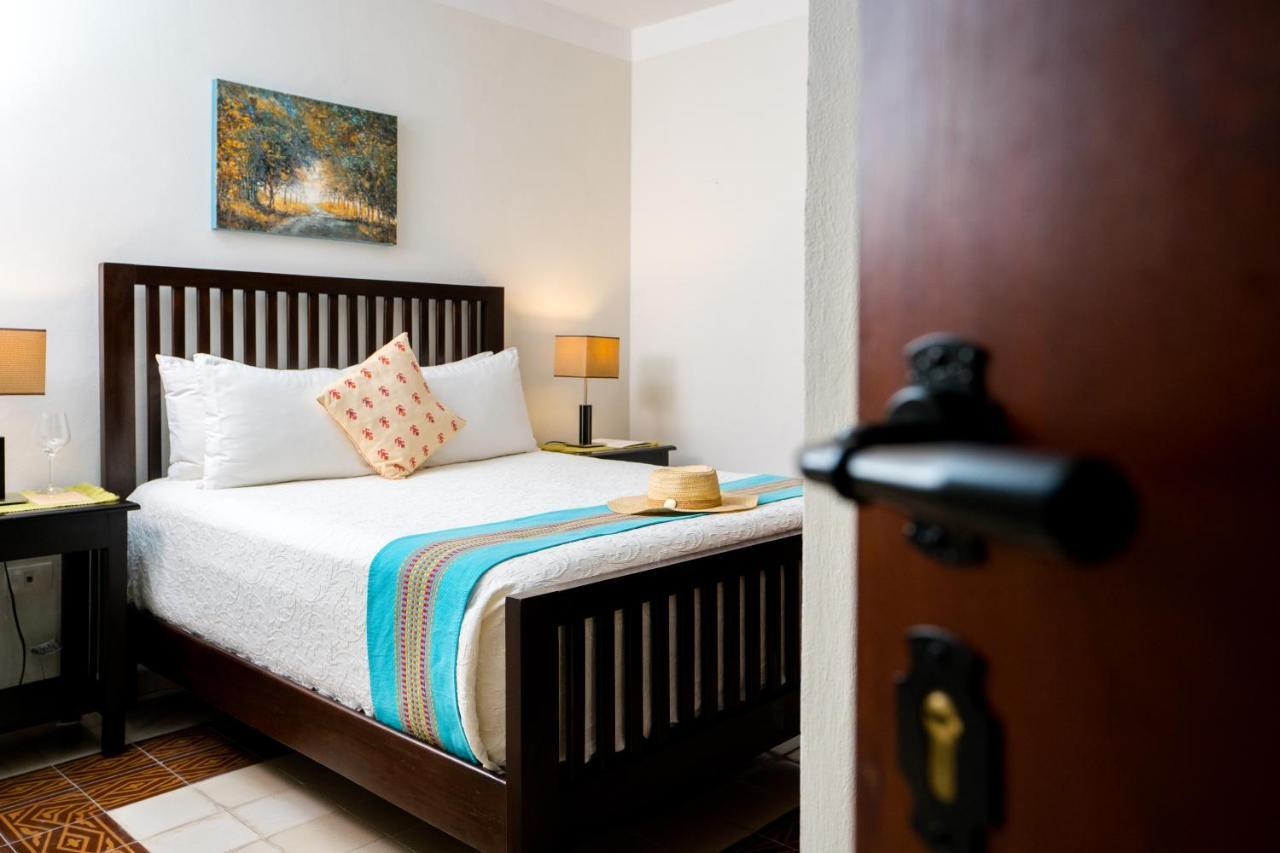 Boutique By The Museo Hotel Merida Luaran gambar